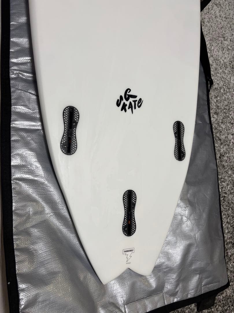 サンダーボルト25 G-SKATE XEON CARBON サーフボード＋EPS