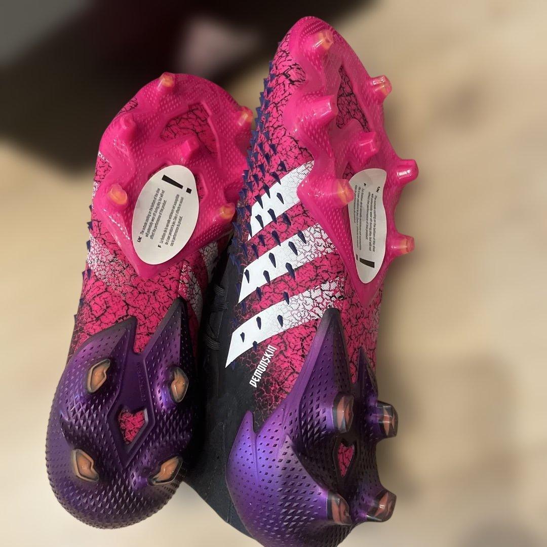 シューズ adidas PREDATOR FREAK FW7241 270