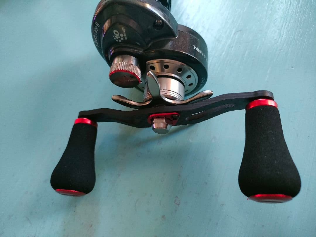 Abu Garcia REVO3 ELT-81SH-L ベイトリール