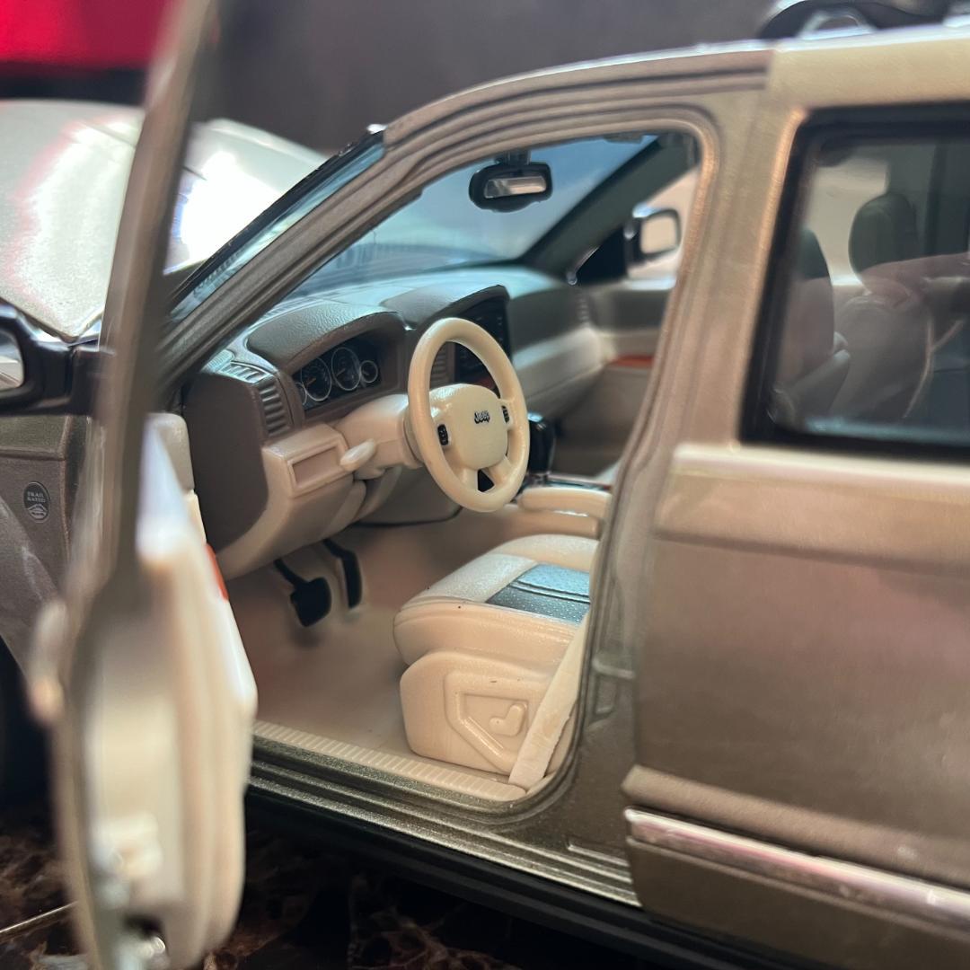 2005 Jeep Grand Cherokee　ジープ　グラチェロ　シャコタン