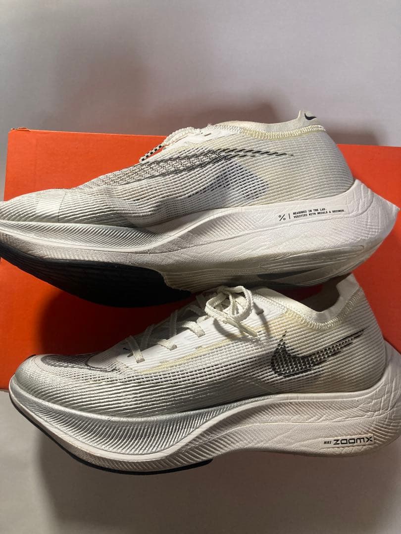 NIKE ヴェイパーフライネクスト％2 25cm