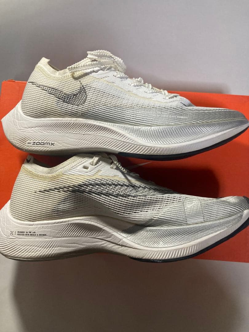 NIKE ヴェイパーフライネクスト％2 25cm