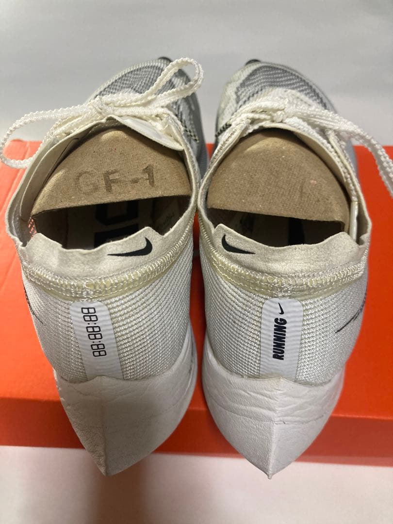 NIKE ヴェイパーフライネクスト％2 25cm