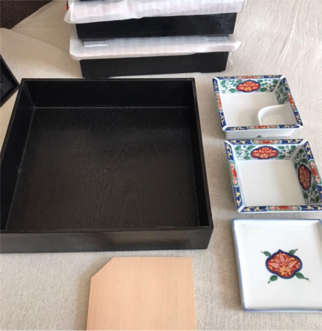 ♪値下げ⭐️未使用品⭐️お祝い膳に⭐︎懐石 ☆食器付きお弁当箱♪五セット