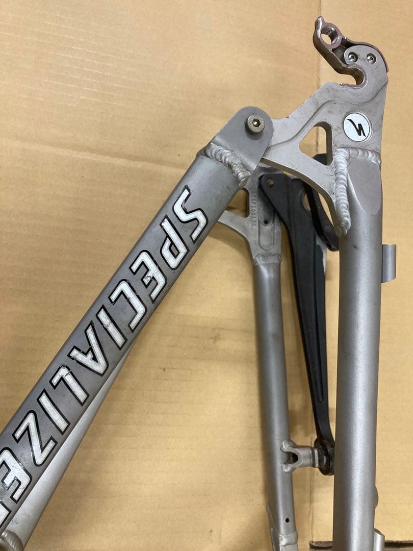 Specialized ground control FSR MTBフレーム
