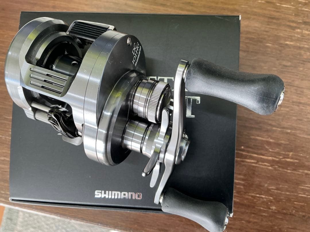 リール SHIMANO 20CALCUTTA CONQUEST DC 101HG