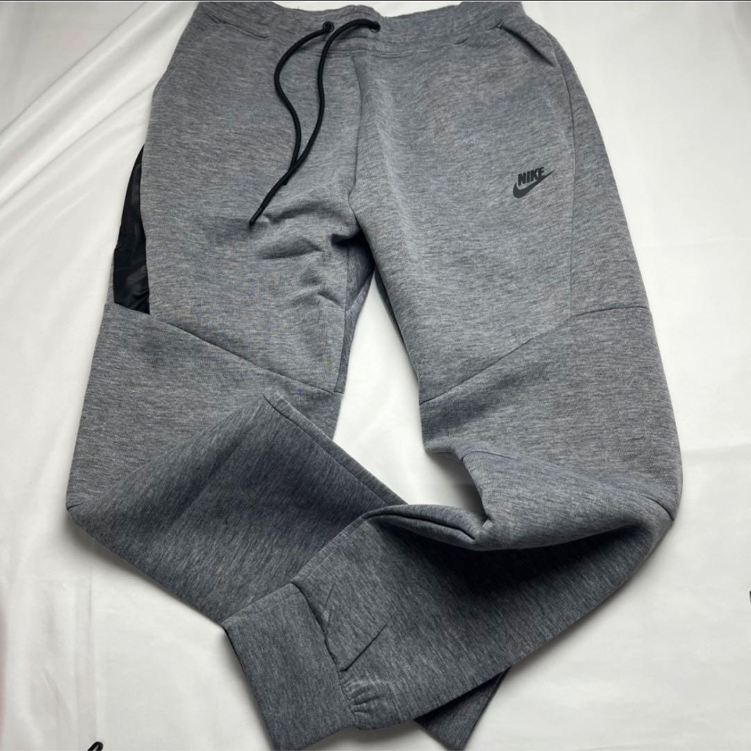 【極美品格安M】NIKE グレー テックフリース セットアップ