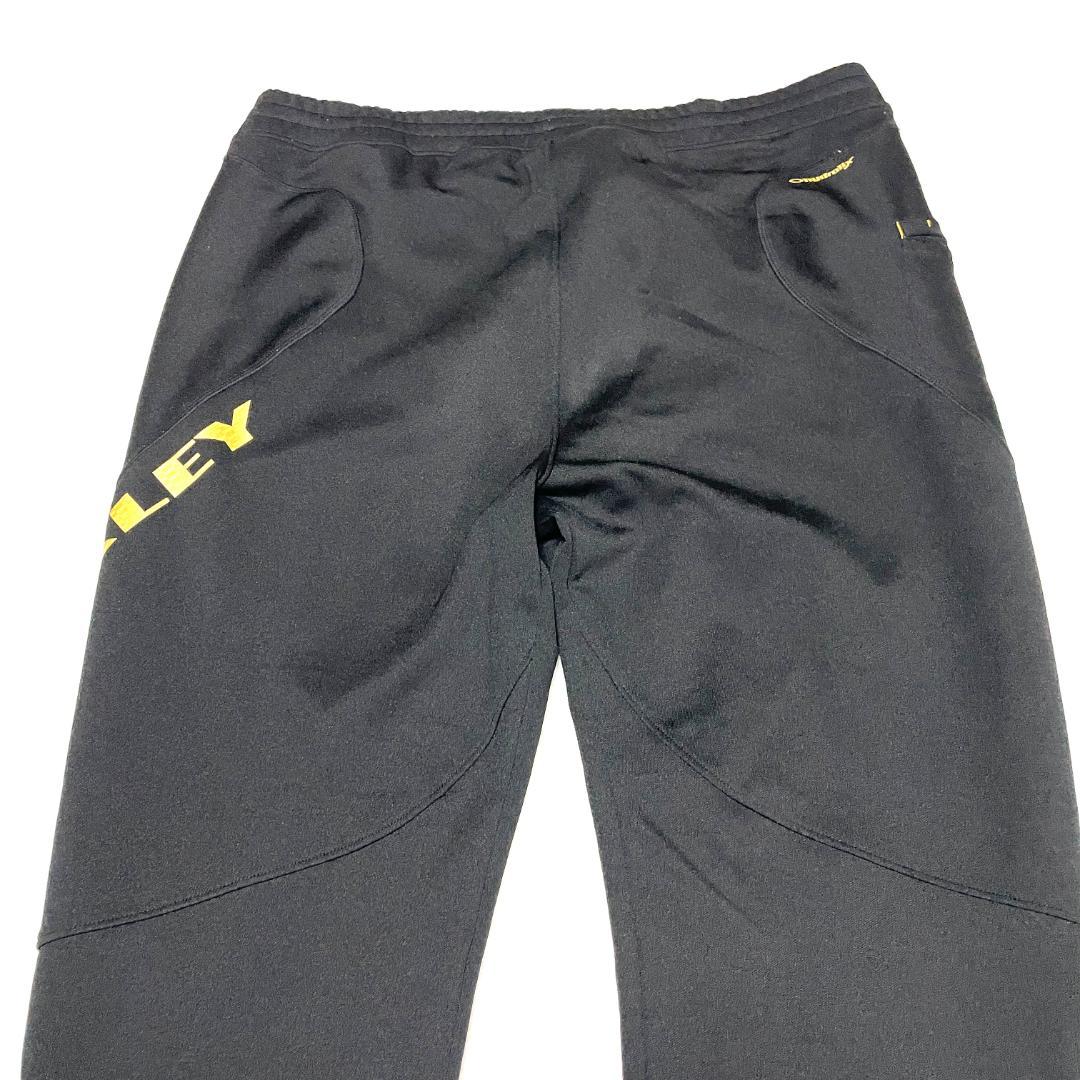 【フォロー割】 美品 オークリースカル セットアップ Lサイズ デカロゴ