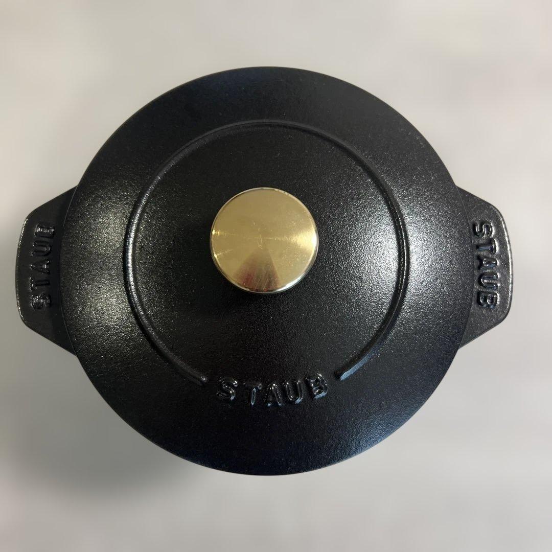 STAUB 黒　ココット16センチ
