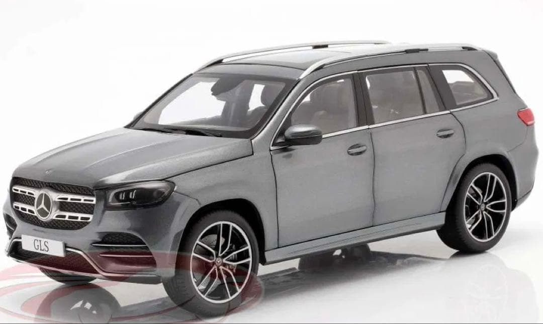 メルセデスAMG特注1/18 Mercedes-Benz GLS
