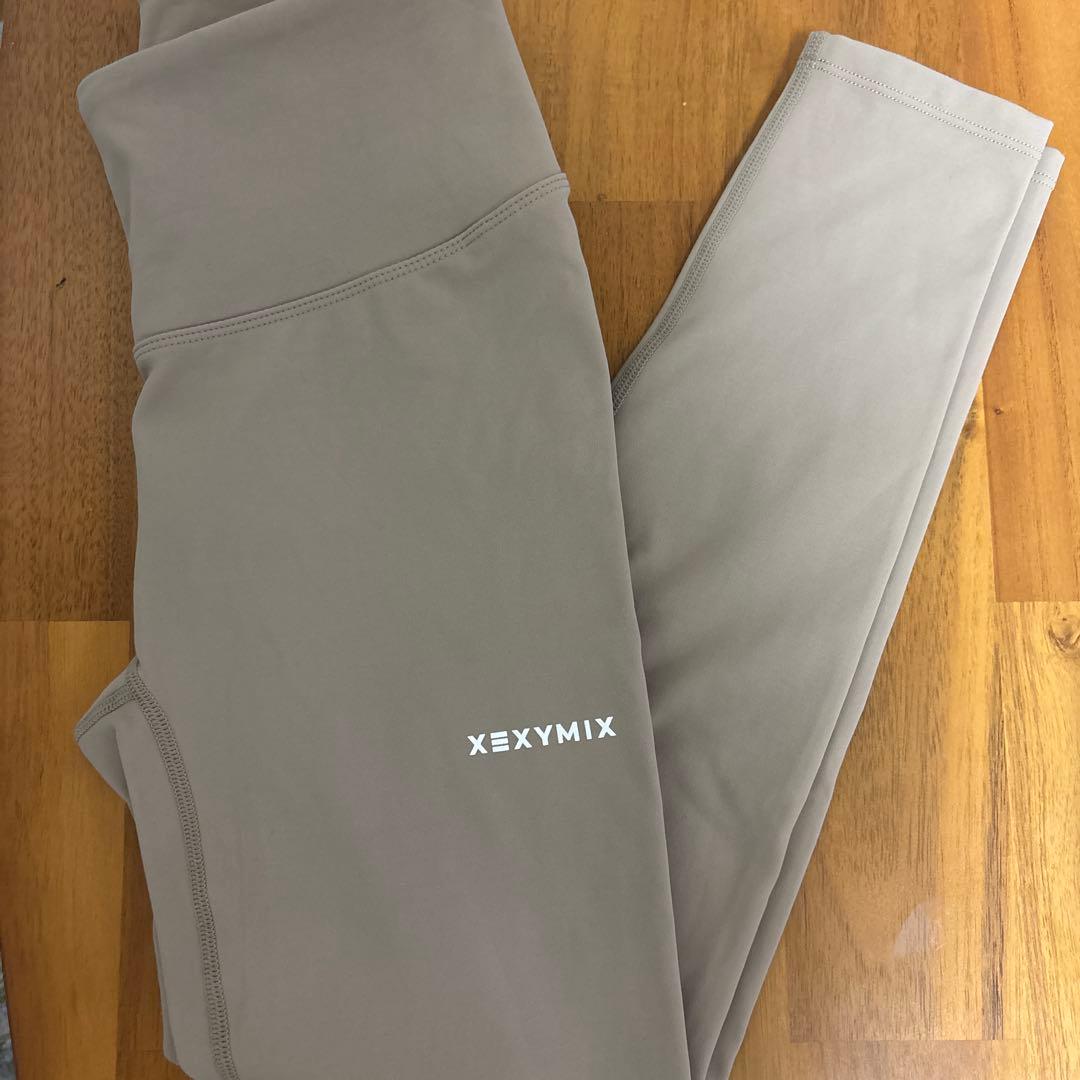 xexymix ゼクシィミックス　裏起毛　レギンス