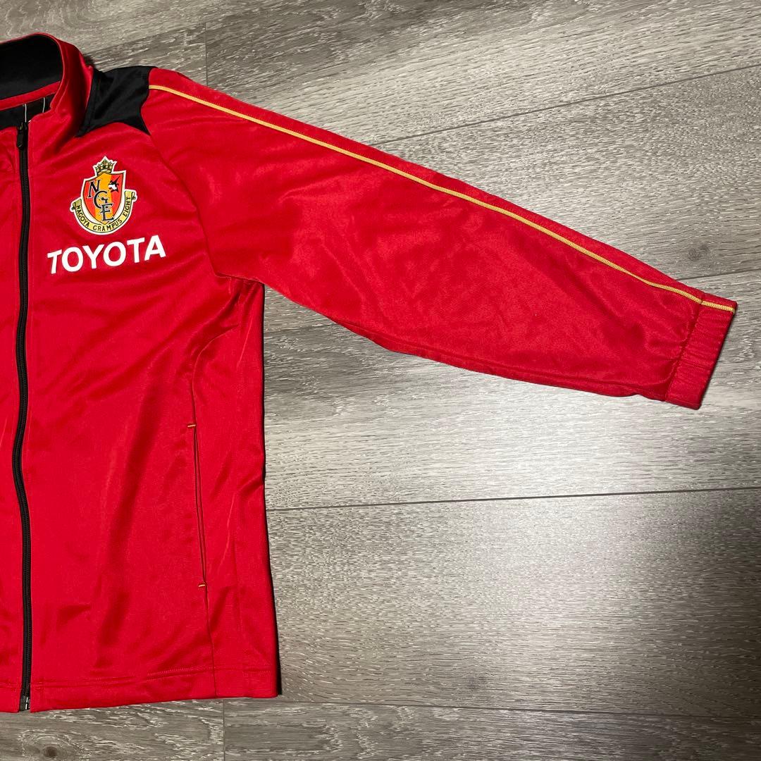 美品 MIZUNO 名古屋グランパスエイト Track Jacket 赤 150