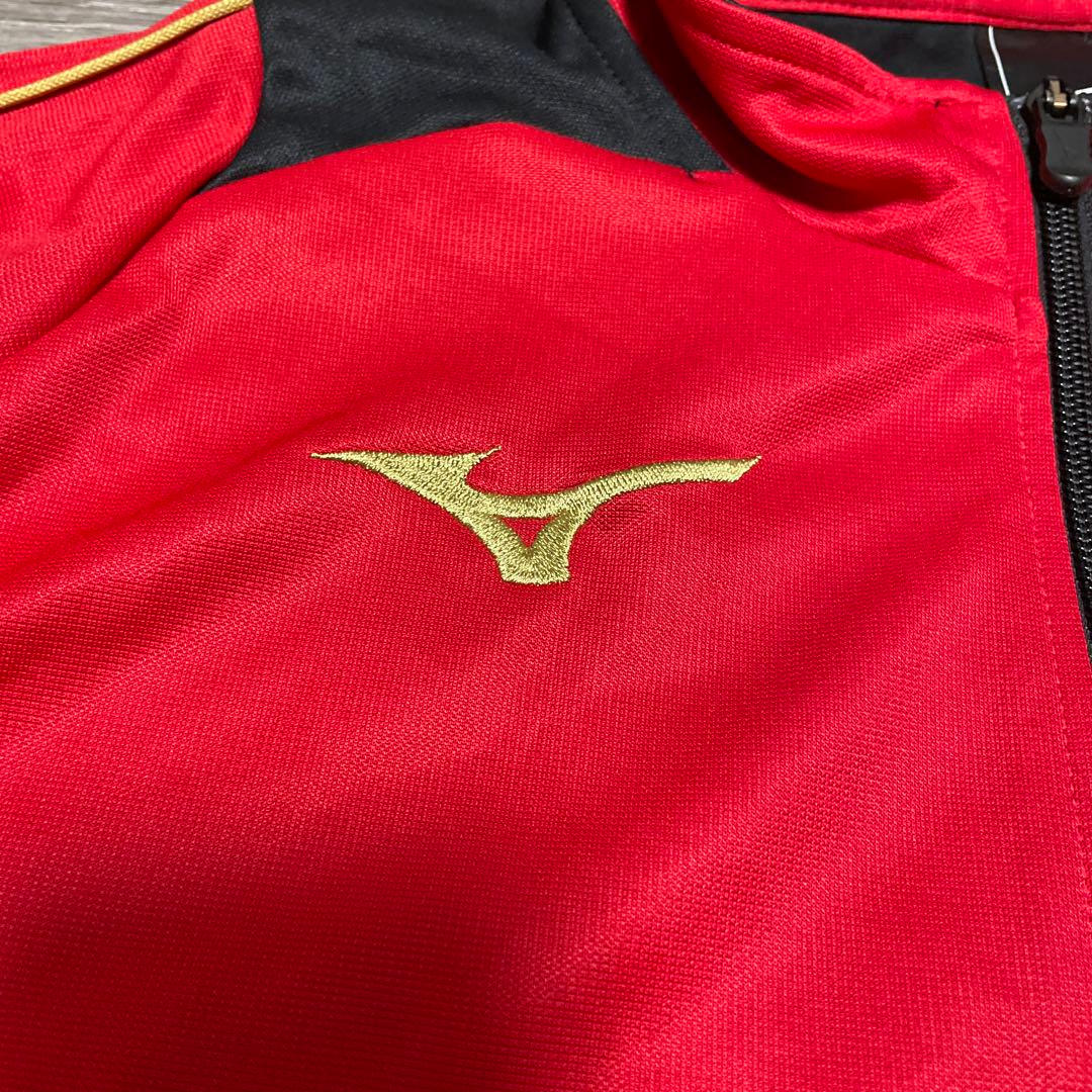 美品 MIZUNO 名古屋グランパスエイト Track Jacket 赤 150