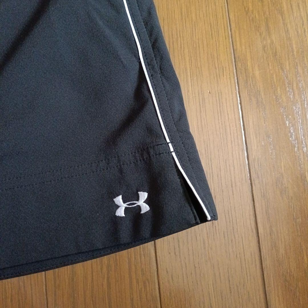 Under Armour ウェア、ベルト MDサイズ