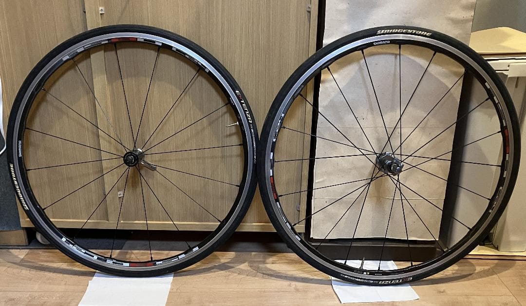 シマノ WH-RS80 C24 カーボンコンポジット軽量ホイール