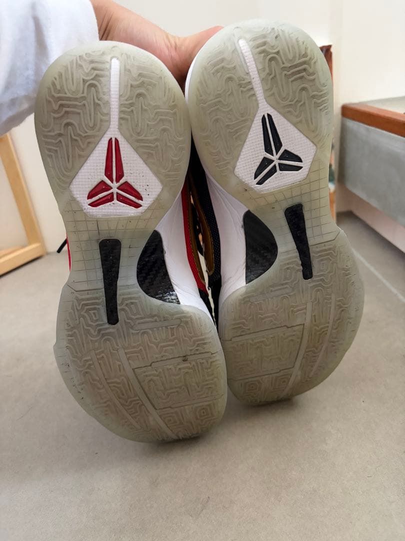 Nike Kobe 5 アンディーフィーテッド　マルチカラー