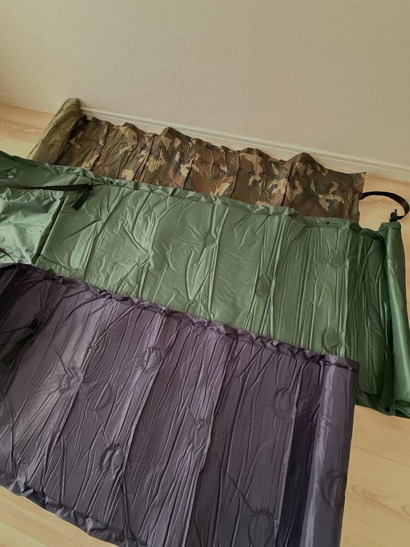 【美品】キャンプシート 寝袋マット 3個セット 保存袋付き♪