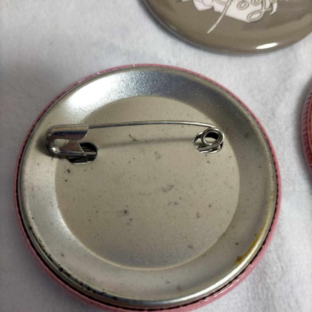 夏山よつぎ ヴィレヴァン 缶バッジ