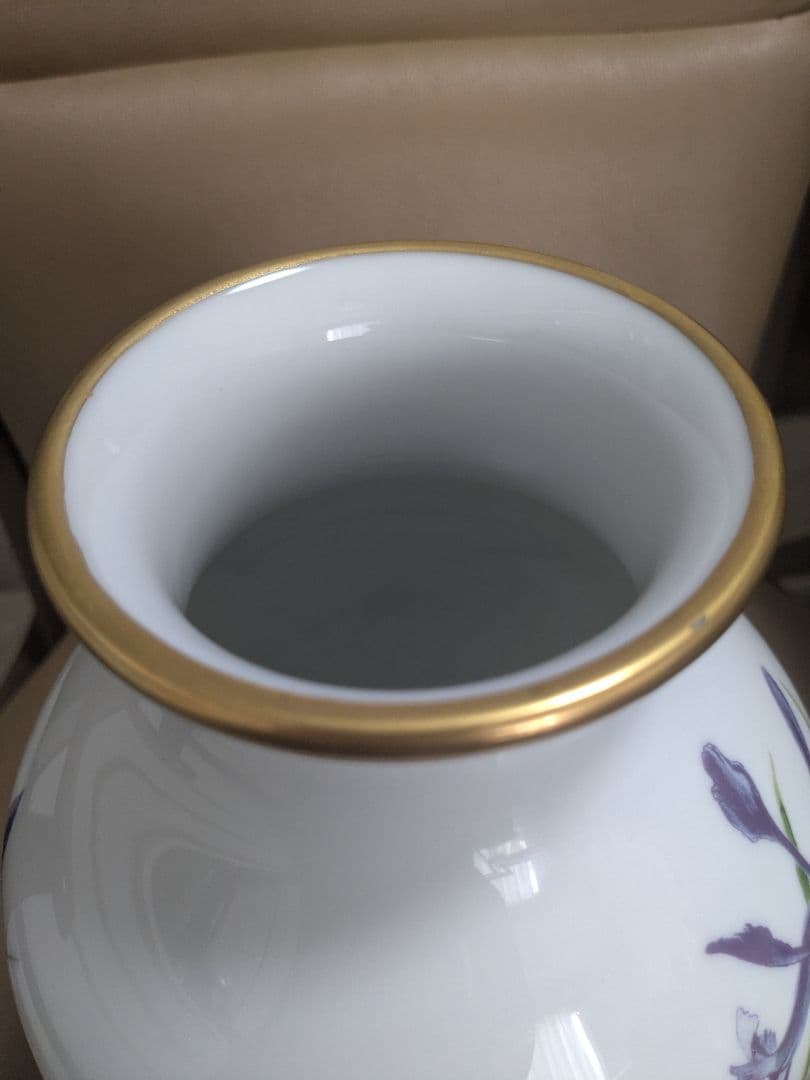 フランクリン ポーセリン The Meadowland Bird Vase