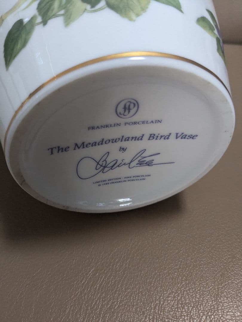 フランクリン ポーセリン The Meadowland Bird Vase