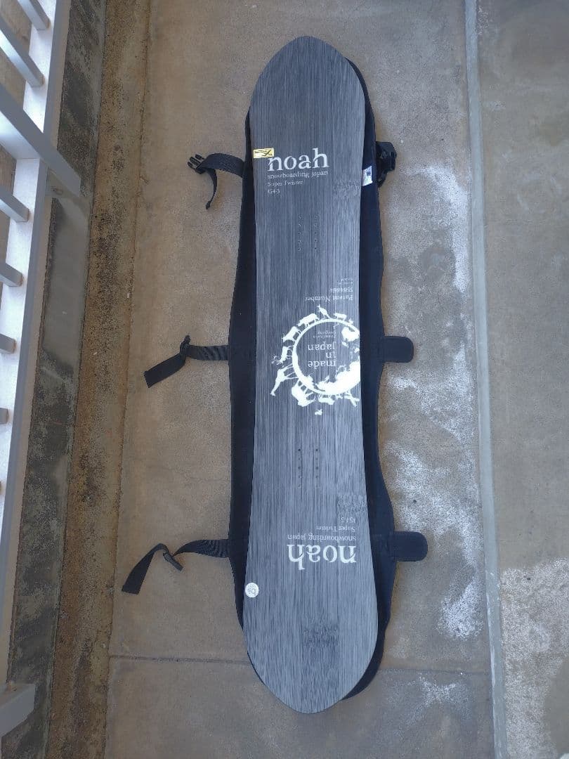 【限界値下げ】noah SuperTwister 154.5cm　ボードカバー付