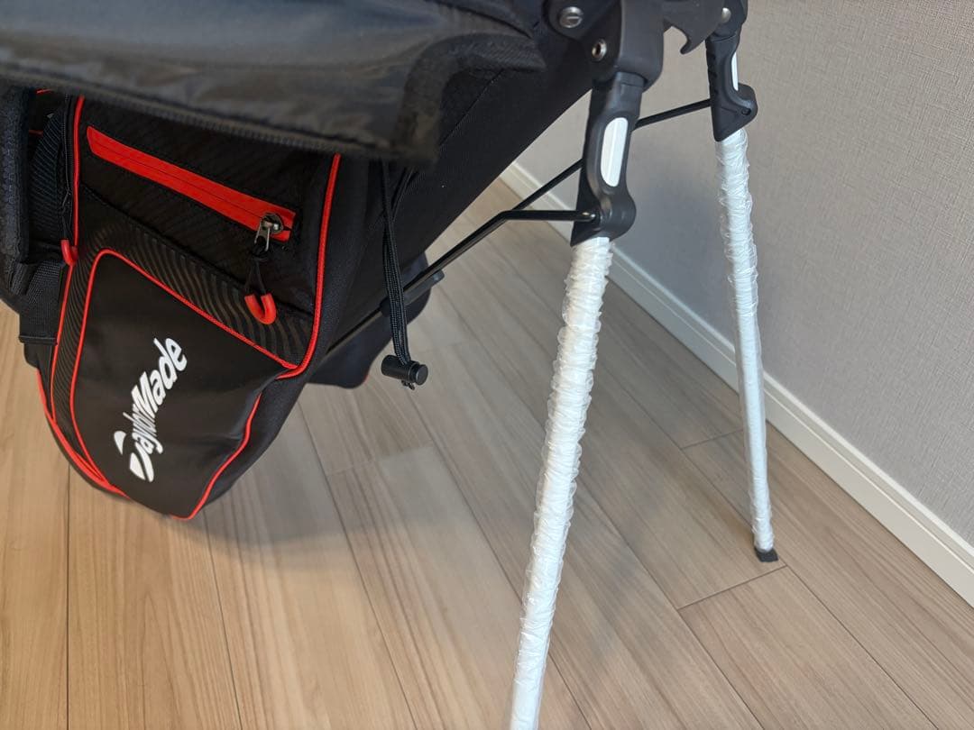 【定価24,000円】TaylorMade プロスタンドバッグ 黒/赤