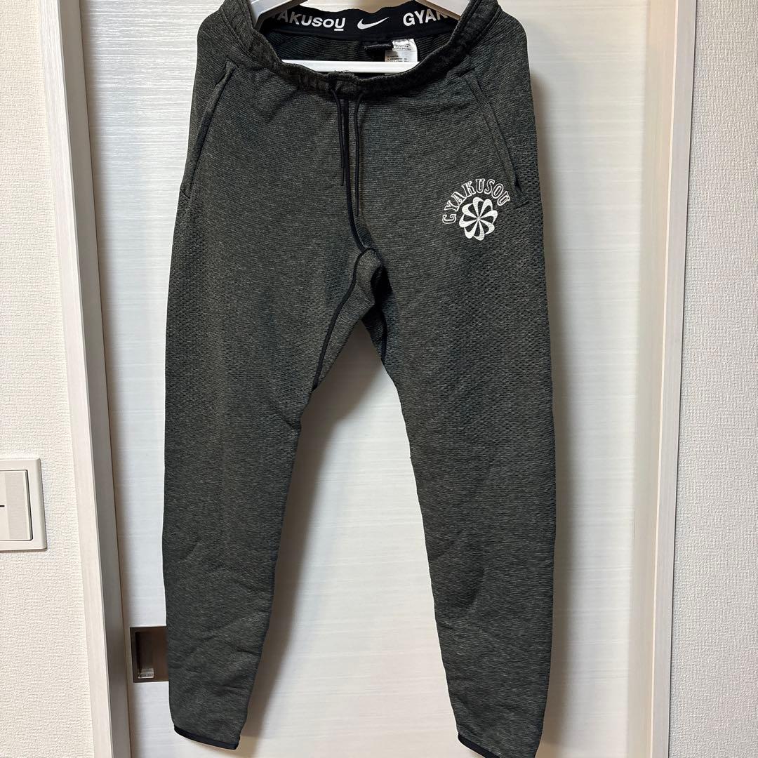 GYAKUSOU nike 上下セット　上M 下S