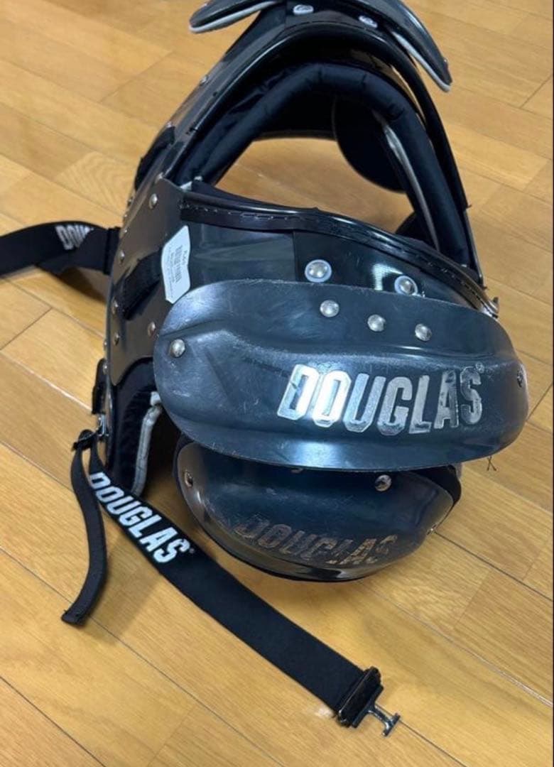 Douglas Legacy アメフト ショルダーパッド　XS