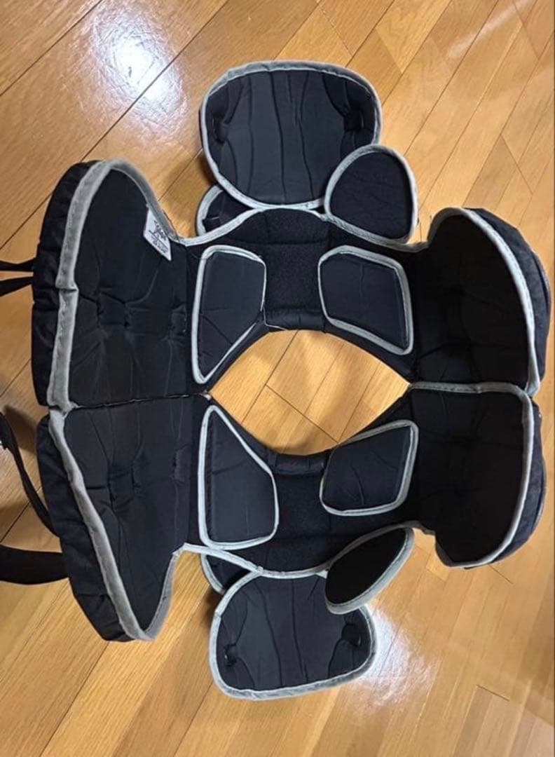 Douglas Legacy アメフト ショルダーパッド　XS