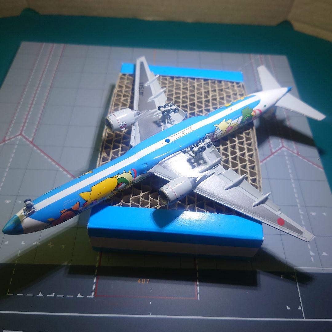 ANA ポケモンジェットB777-300 1/400