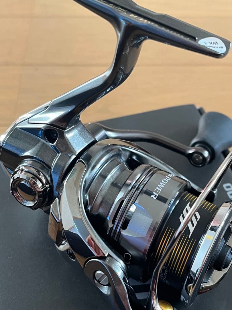 ベスシマノ24ツインパワーC2500SXG スピニングリール新品自宅保管品