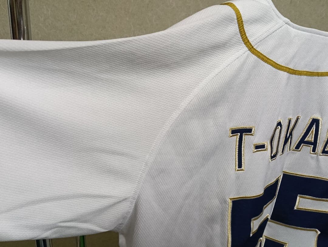 【貴重！美品！】オリックス T-岡田 ユニフォーム L