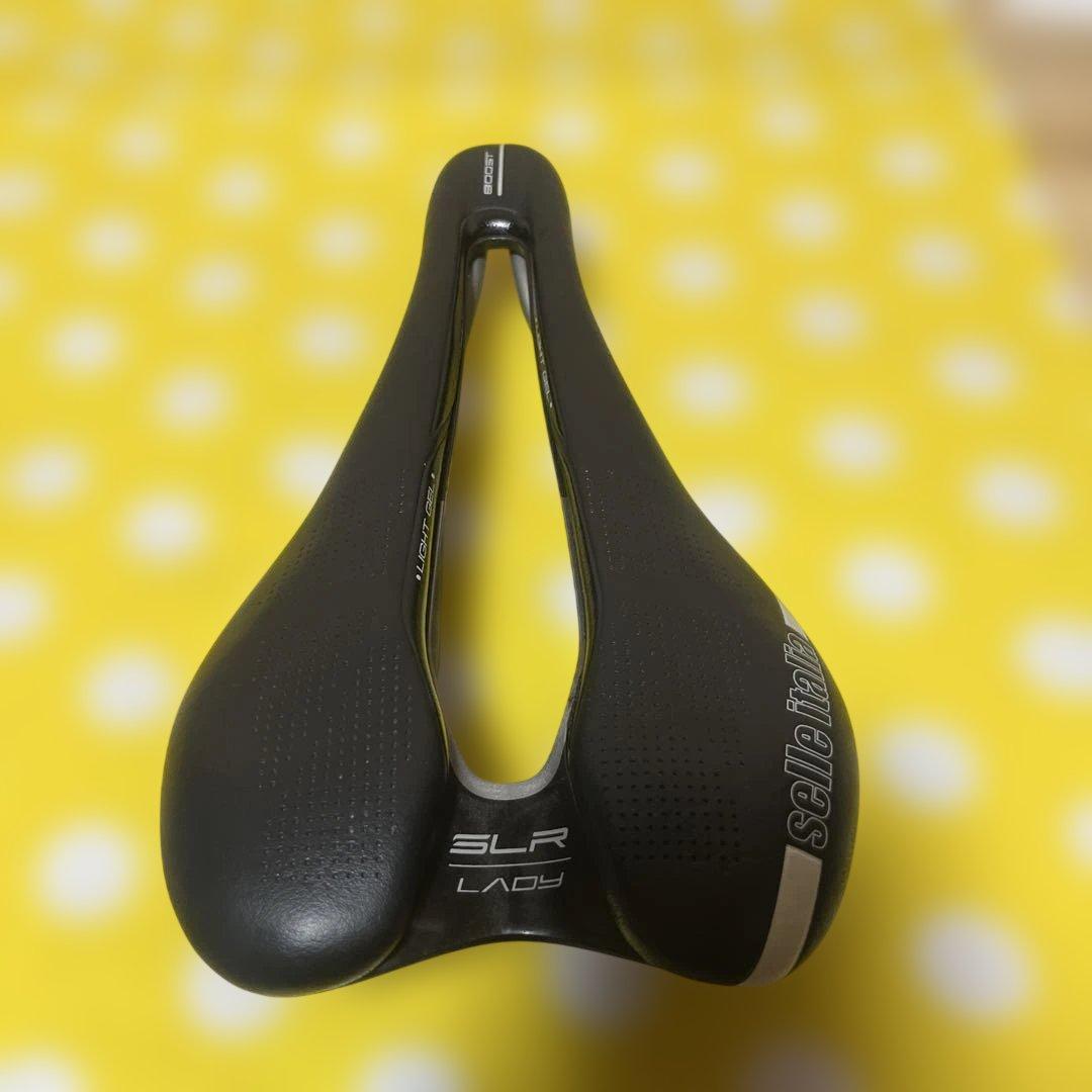 selle italia☆ SLR LADY ブラック サドル⭐︎130✖️248㎜