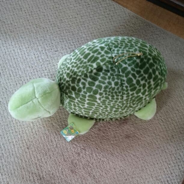 ぬいぐるみ、クッション。