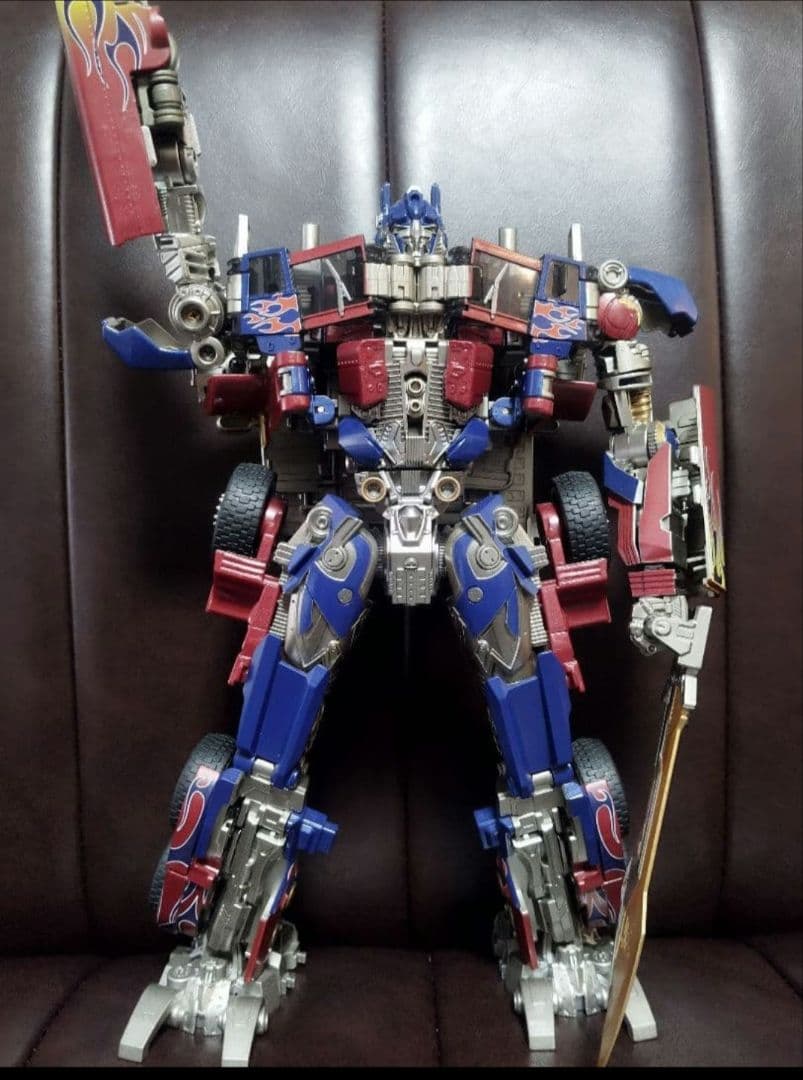 Sレア商品！トランスフォーマー オプティマス オプティマスプライム フィギュア