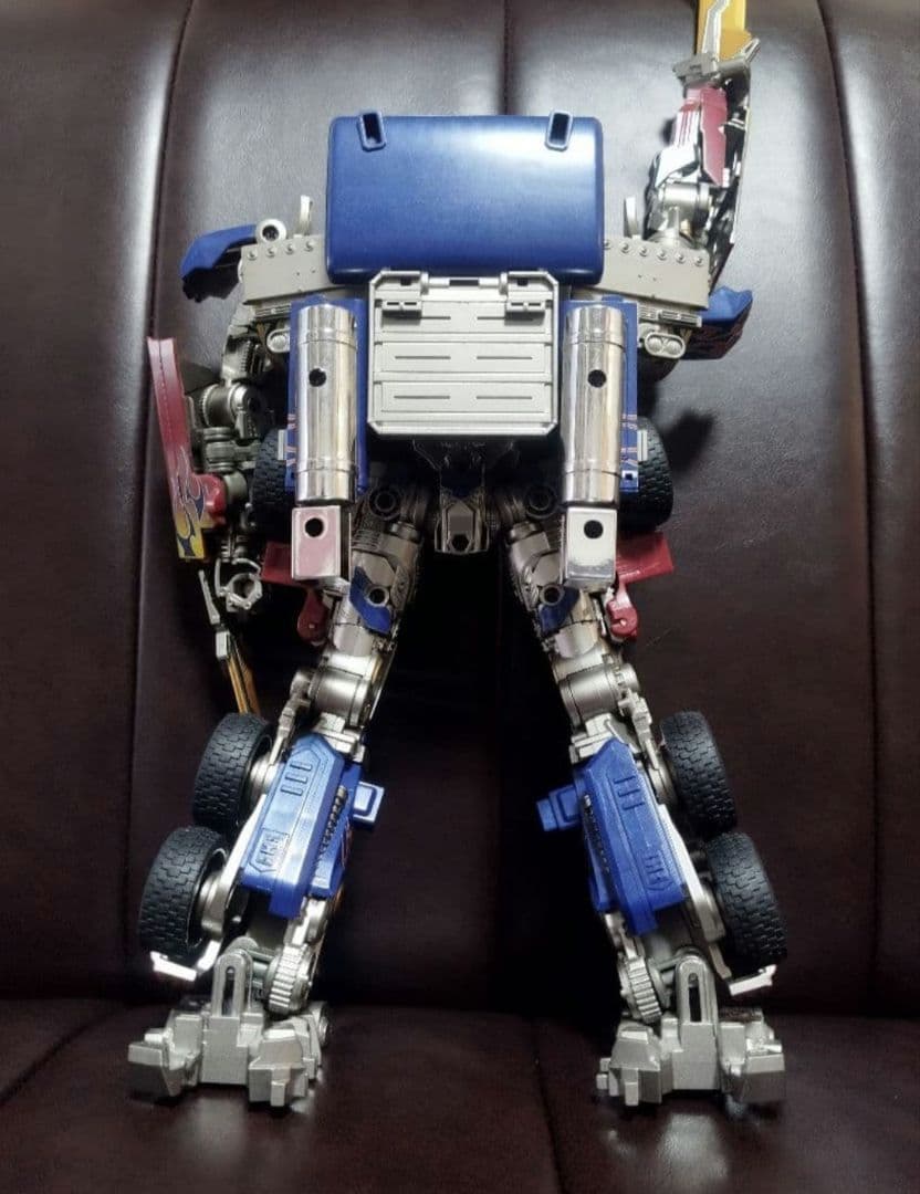 Sレア商品！トランスフォーマー オプティマス オプティマスプライム フィギュア