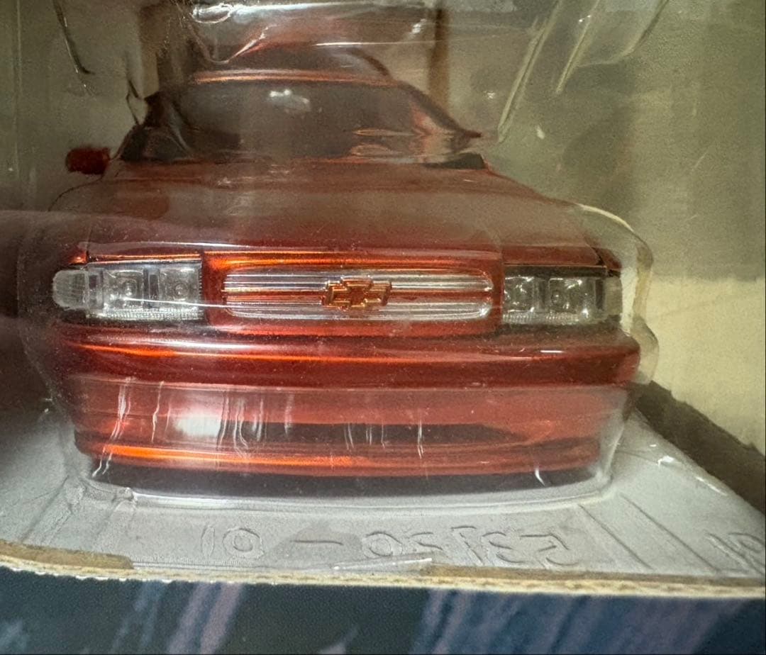 ミニカー DUB CITY 1996 CHEVY IMPALA SS