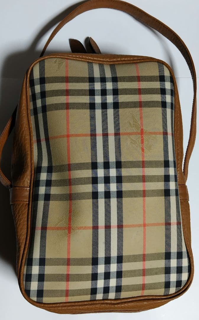 Burberry 　 シューズバック