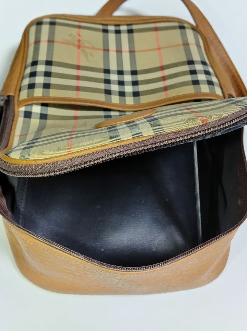 Burberry 　 シューズバック