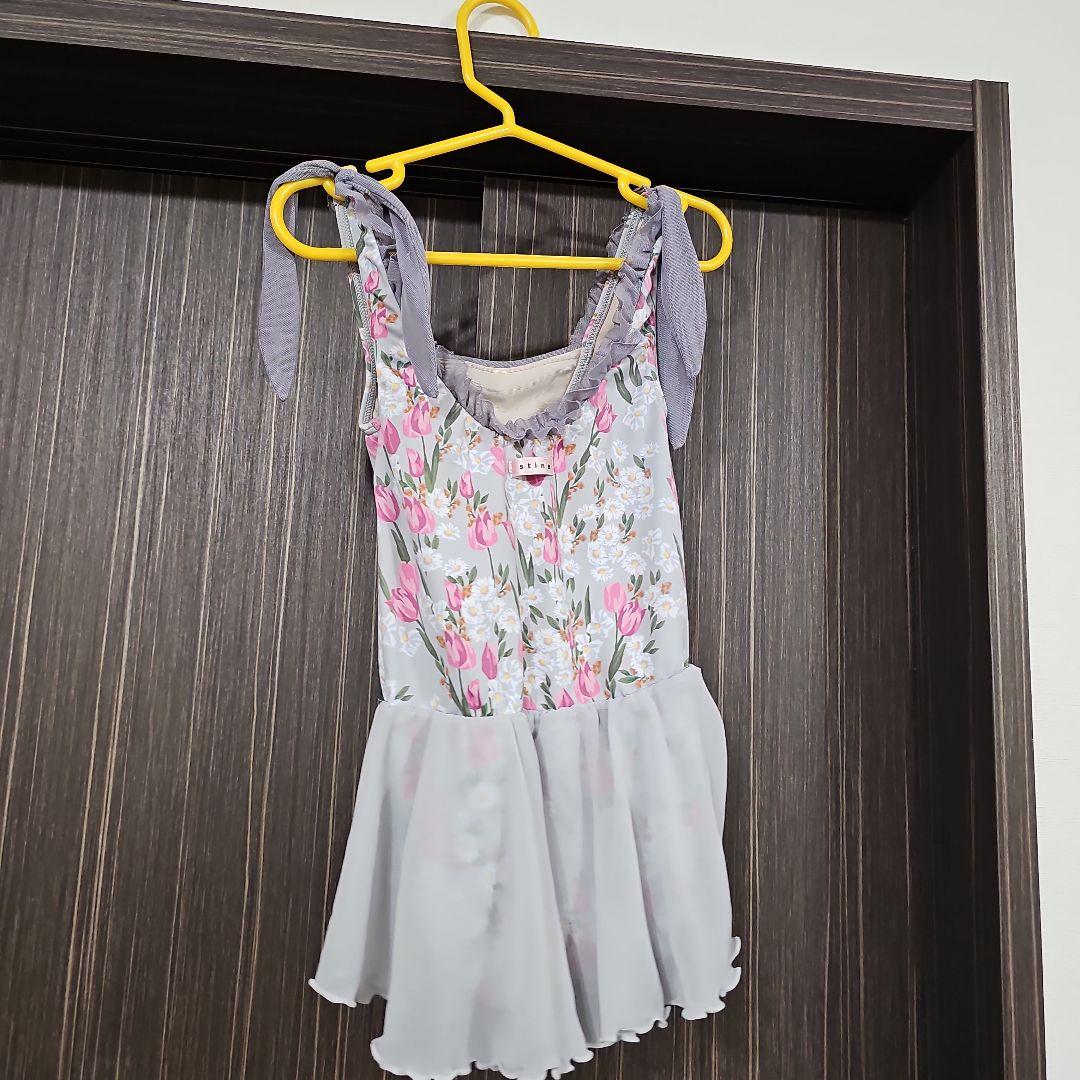 stina 花柄スカート付きレオタード