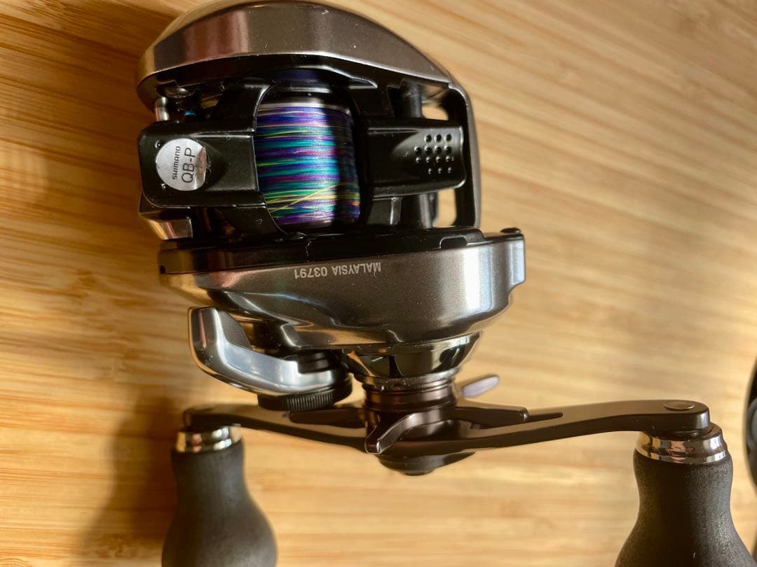 SHIMANO 炎月PREMIUM 151HG ベイトリール