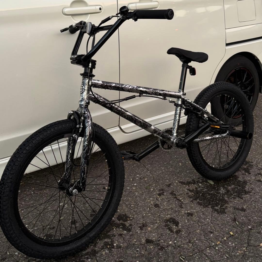 秋田市 ⚠️即購入❌【美品】BMX 限定カラー レユニオン