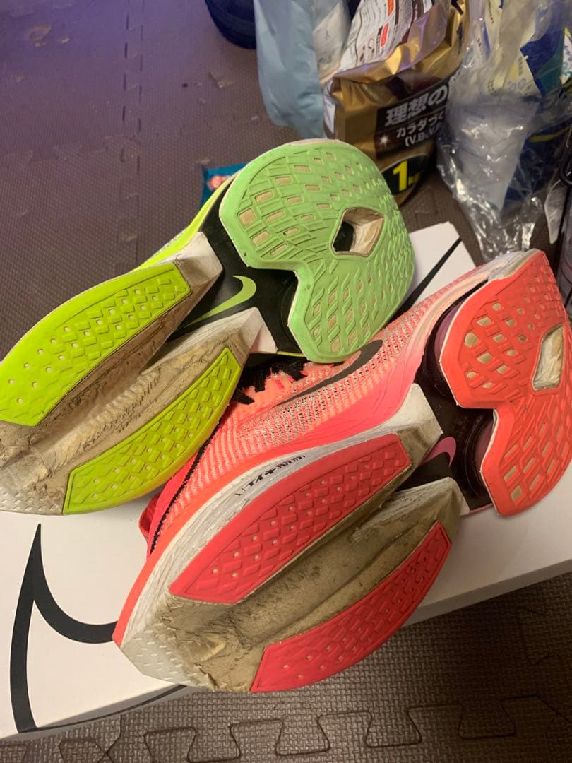 Nike ZoomX Vaporfly NEXT% 2 スパイクシューズ　26