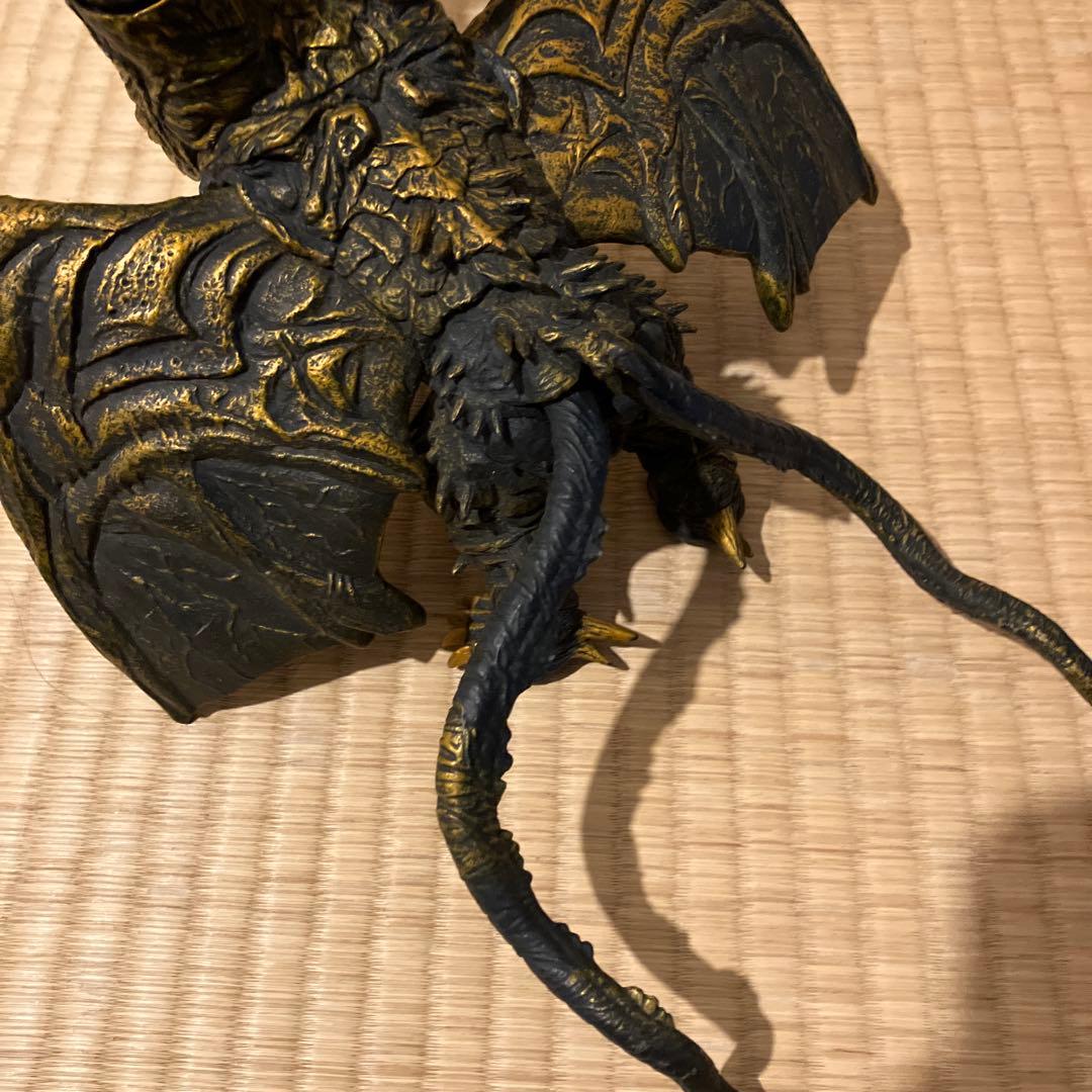 カイザーギドラ　ソフビ　バンダイ