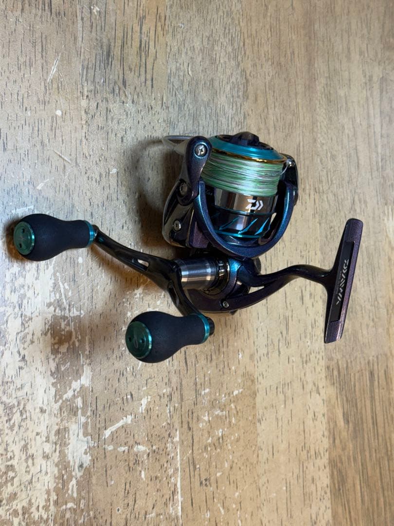 DAIWA エメラルダス　MX2508PE スピニングリール