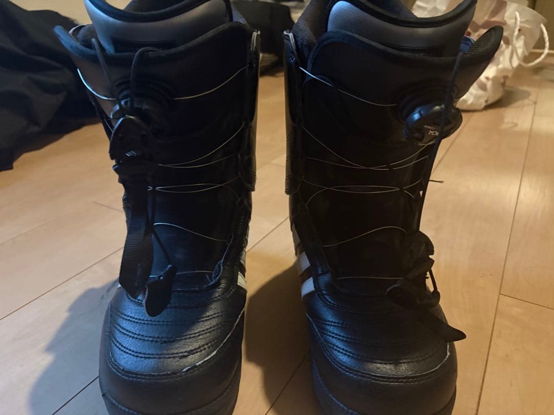 adidas スノーボードブーツ 黒
