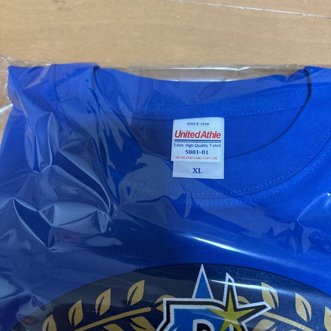 横浜DeNAベイスターズ　優勝記念Tシャツ2枚タオル1枚