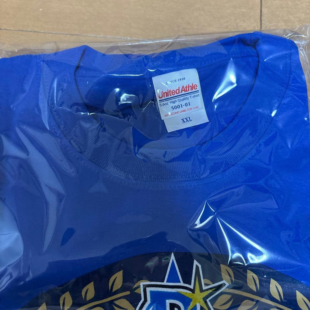 横浜DeNAベイスターズ　優勝記念Tシャツ2枚タオル1枚