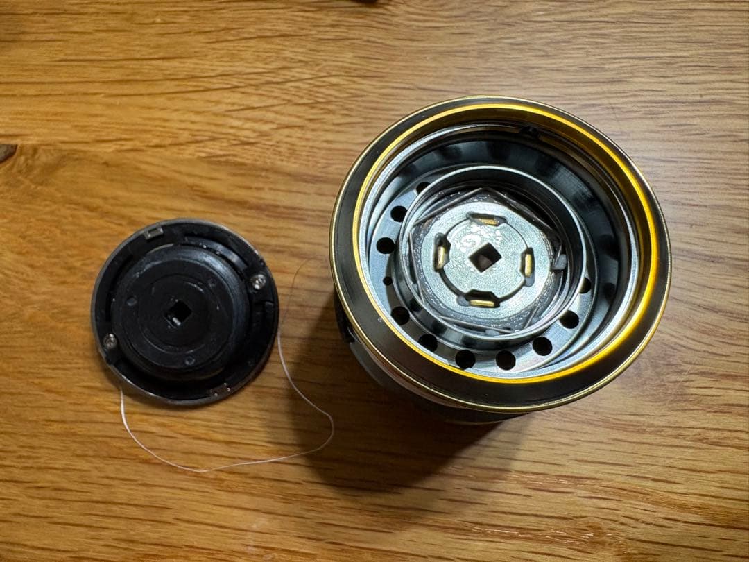 リール Daiwa AIRITY PC LT2500-H