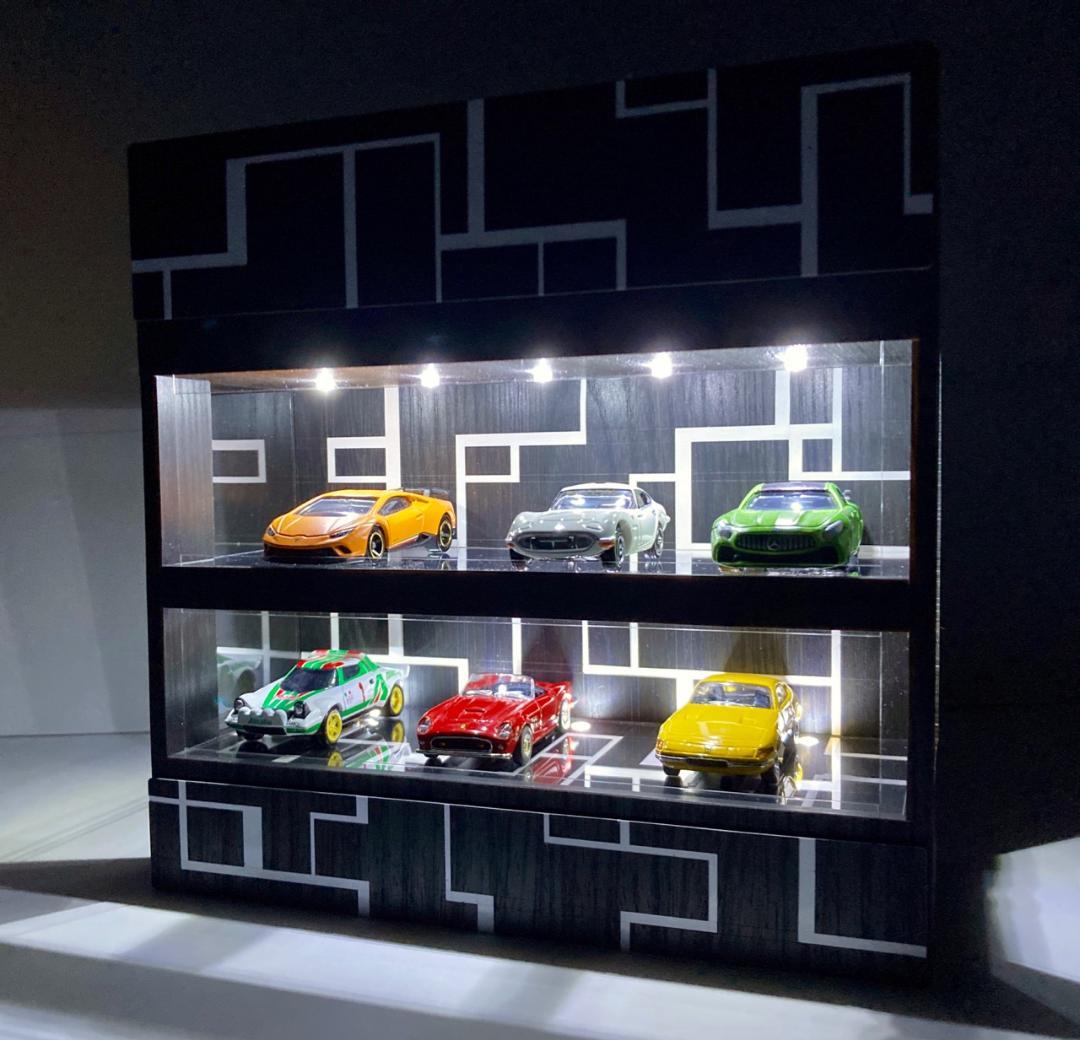 1/64展示10台可能・幾何学底目地・2層式ディスプレーBOX / ネオジオラマ